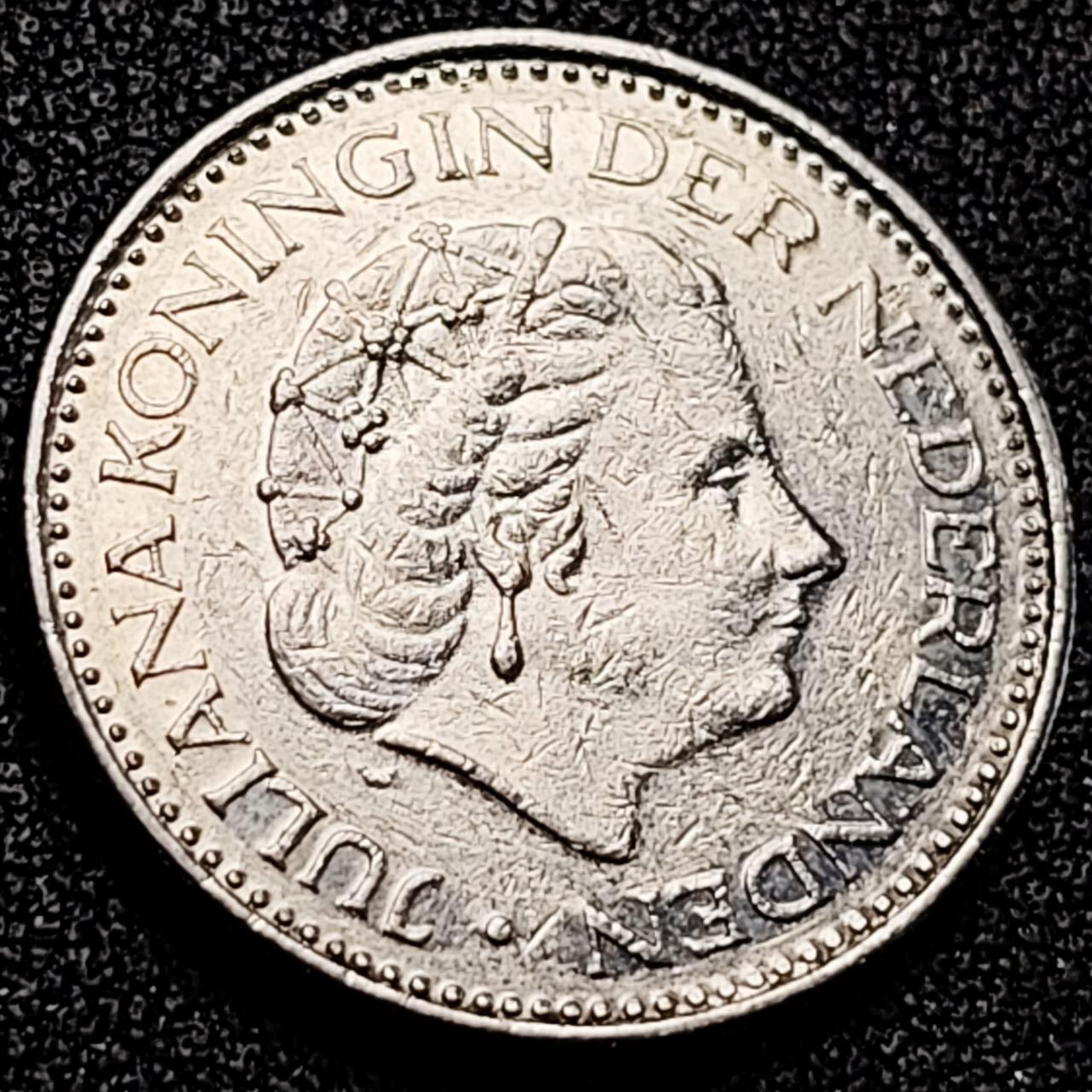 泉币菌-第198场- 新年快乐 新年第6场 本场拍品多 请提前出价 。