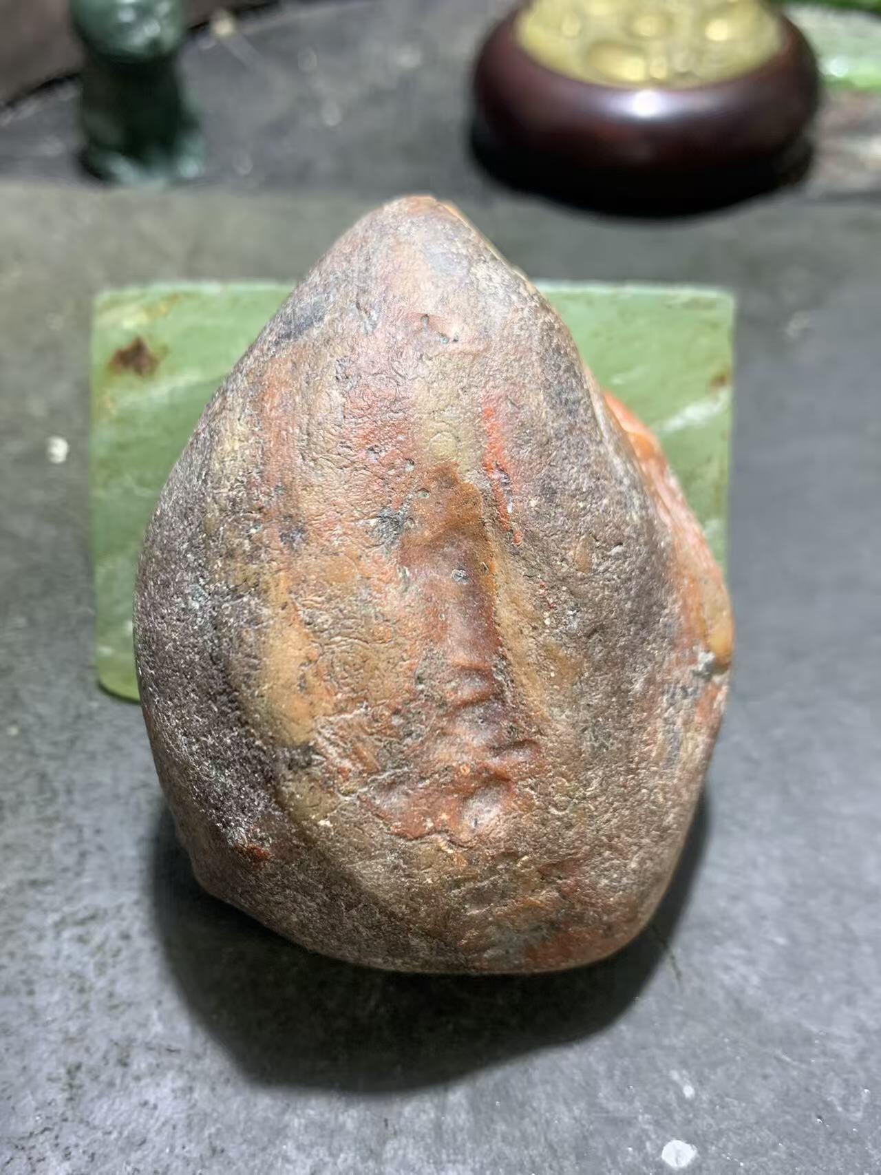 精美冻料红皮开窗料柿子红冻料南红玛瑙原石一颗，