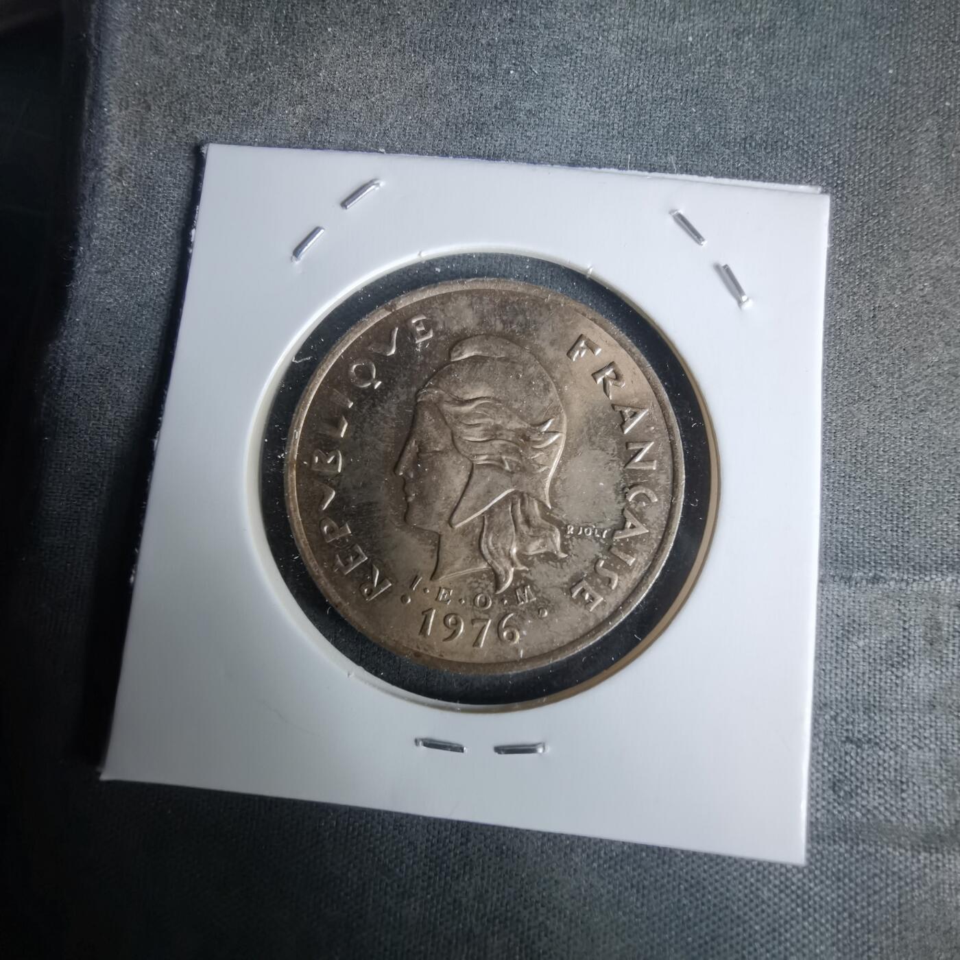 沼泽如烟--第1005场 法属新喀里多尼亚1976年100法郎