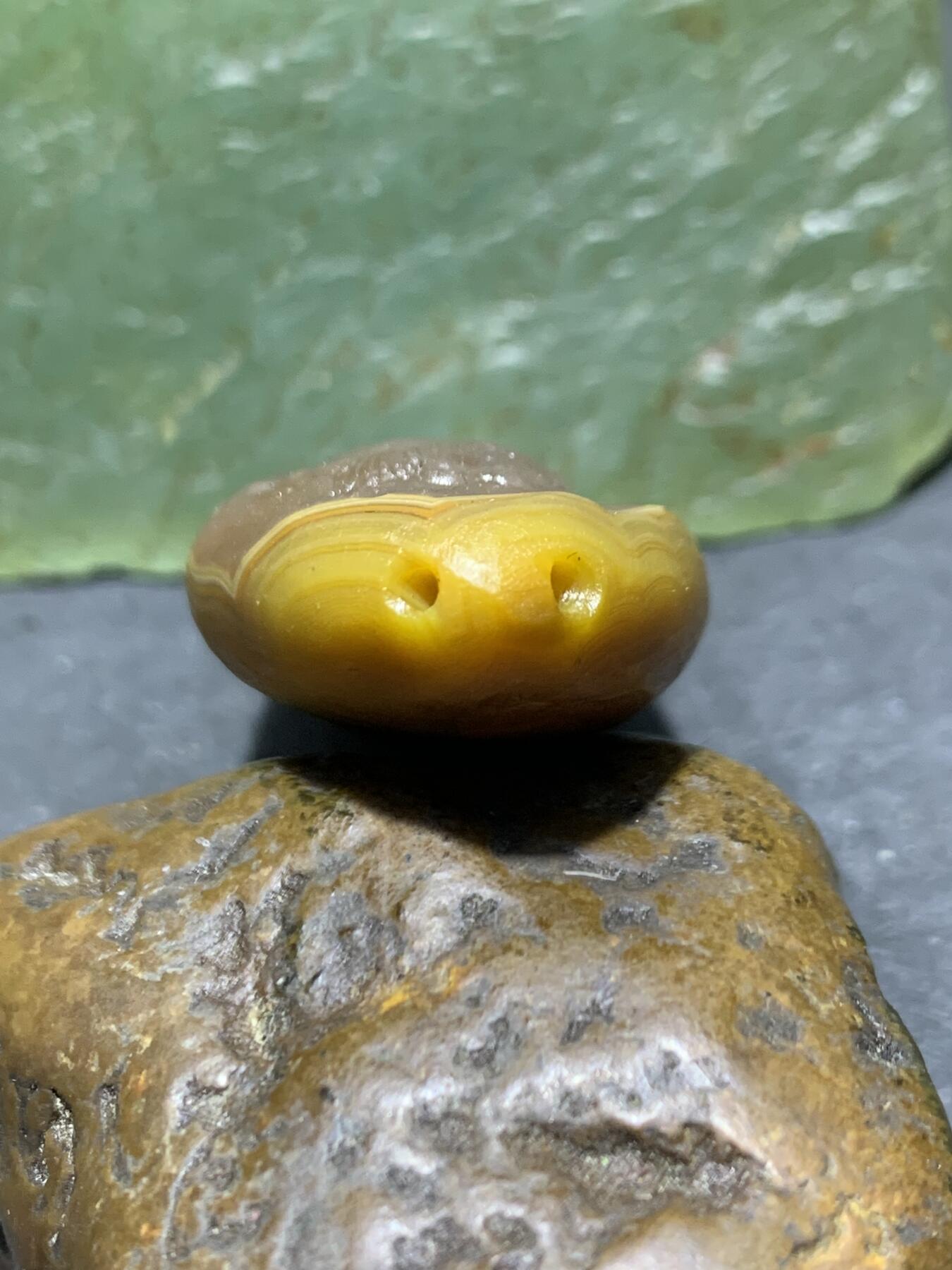 精美亚光原皮天眼纹冰飘战国红玛瑙手工俏色巧雕观音菩萨吊坠一个