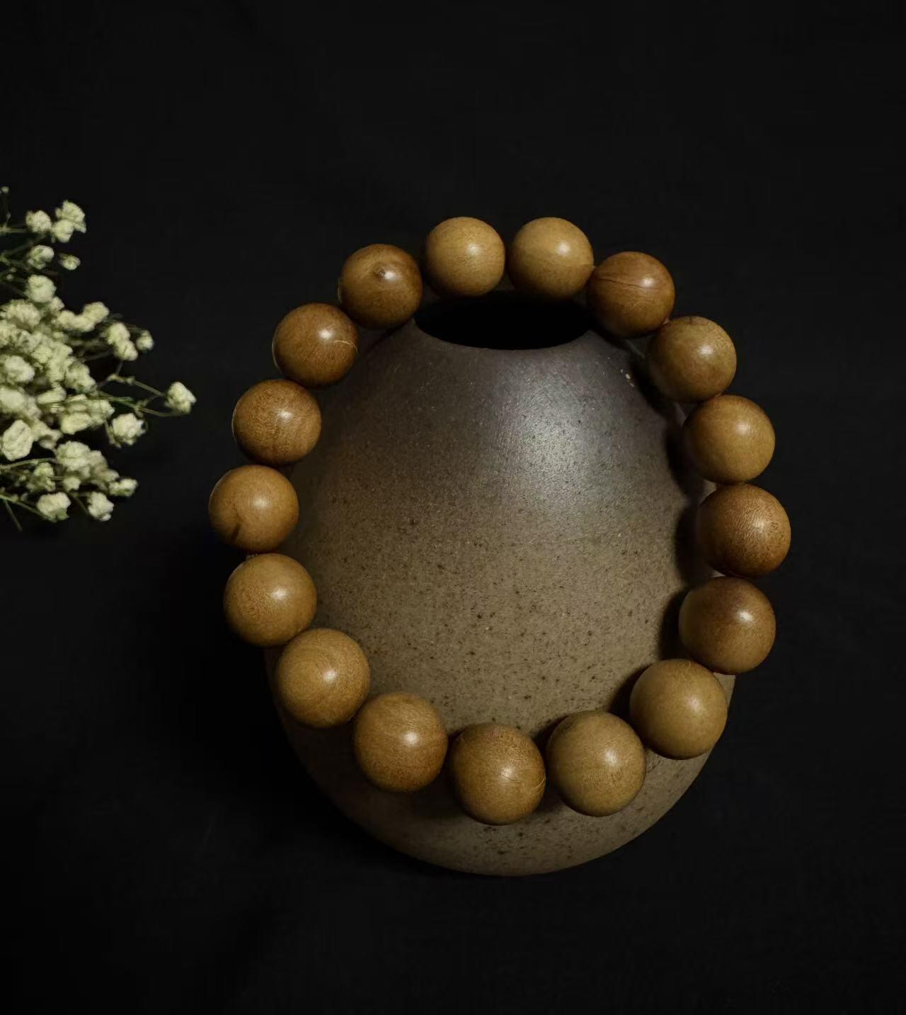 零元拍：正区印度迈索尔老山檀手串 12MM 