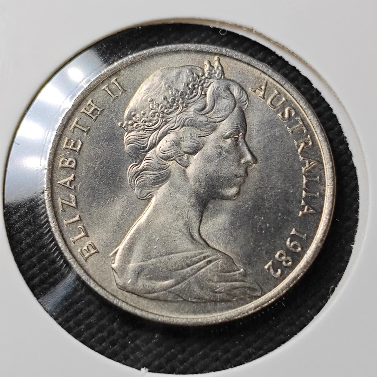 KK钱币收藏小铺  第396期  2月预留时间 周末发货  1982澳大利亚10分