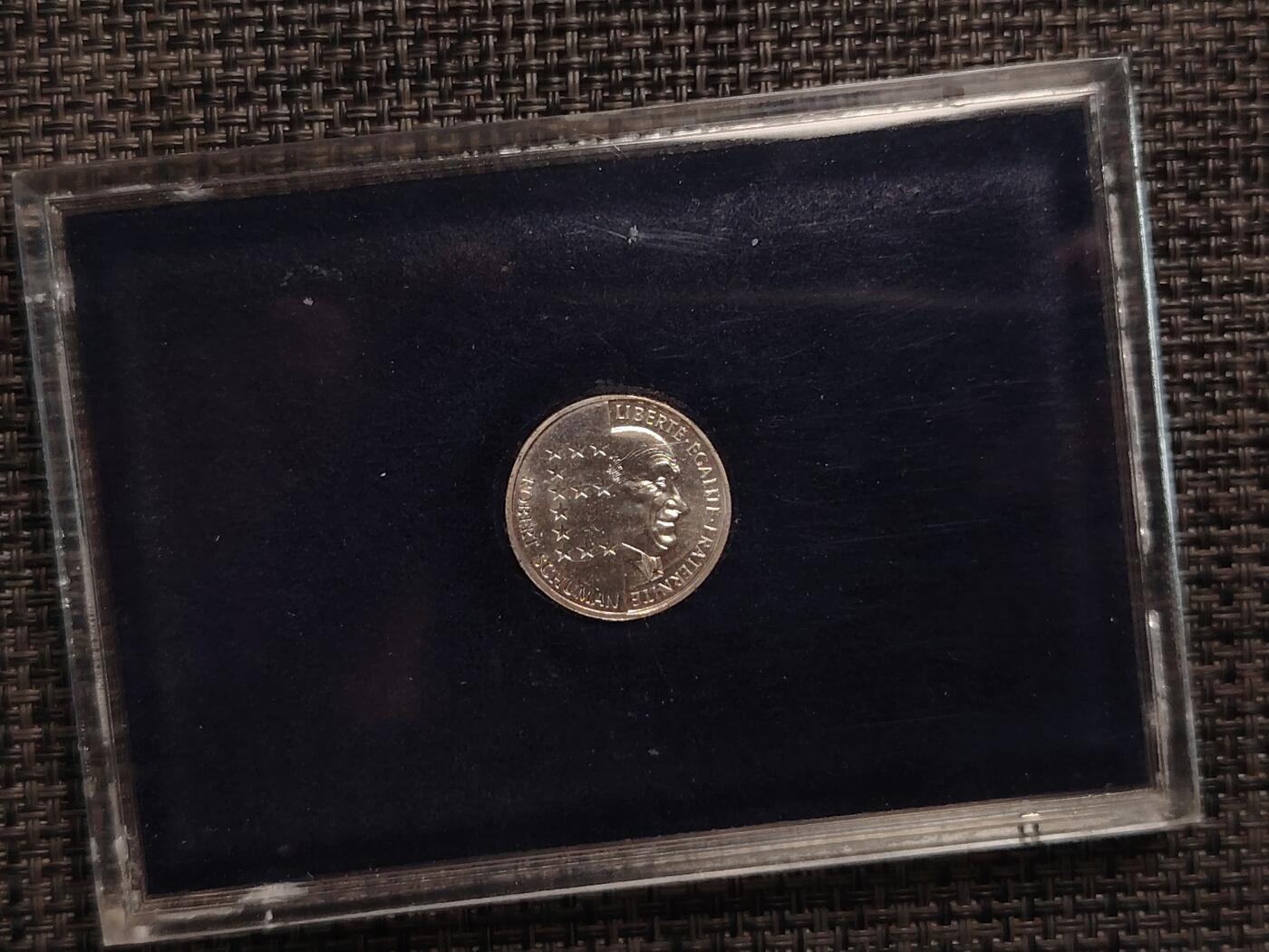 布加迪🐬～世界钱币(上海)🌾第 277 期 /  各国套币和散币 法国🇫🇷