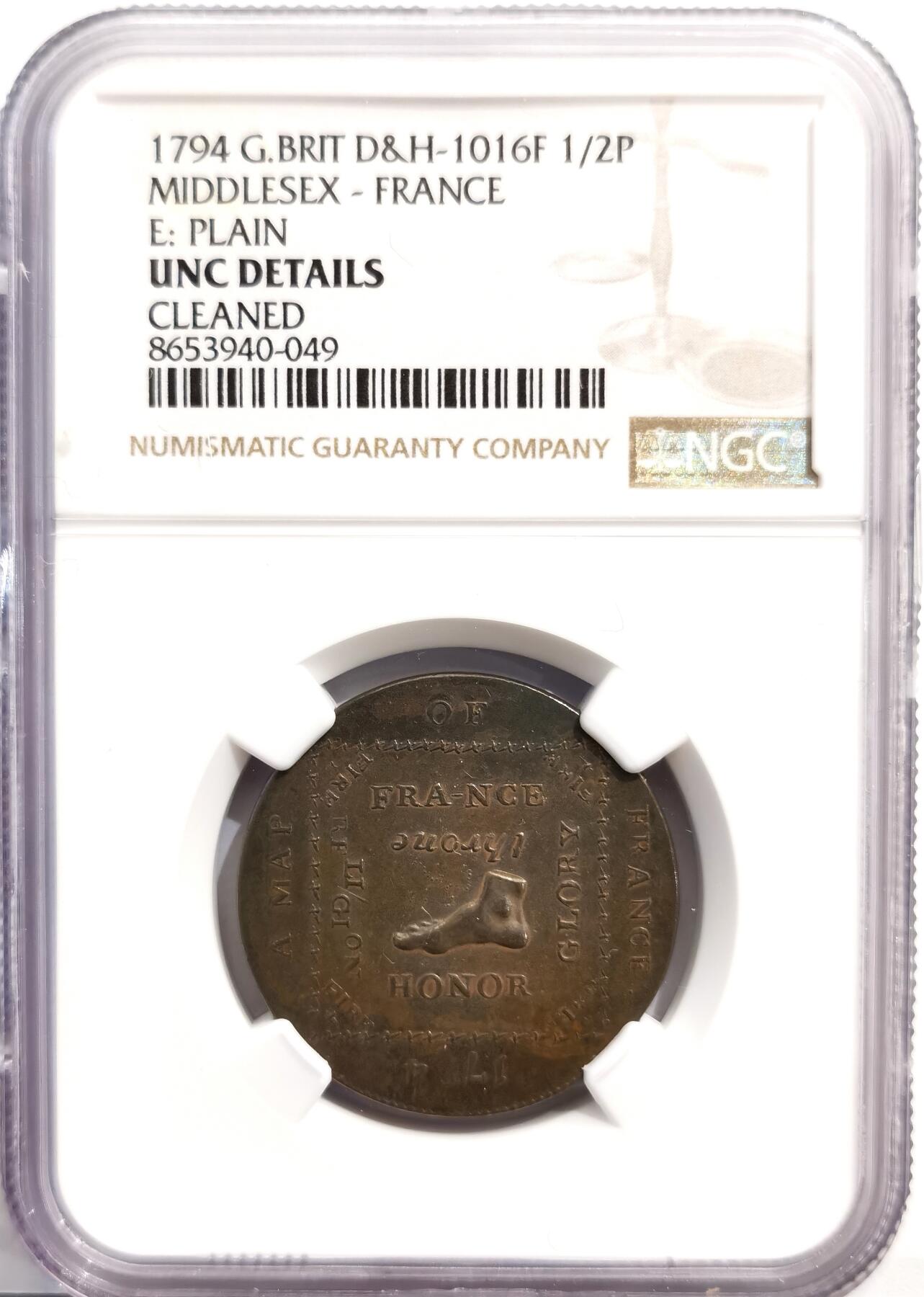 博洋堂世界钱币拍卖第162期（全场包邮） NGC UNC 英国1794年1/2便士康德代币，用于对法国战争支持的政治宣传广告，正面图案极具讽刺意味，意在表达“将法国的荣耀与荣誉踩在脚下”