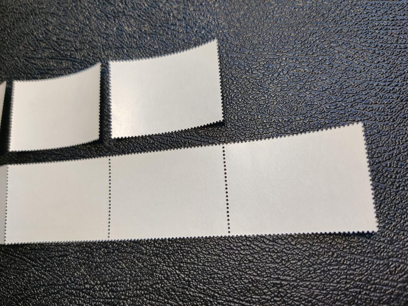 洪涛臻品批发群 精选邮票限时拍卖第1268期  明人入跸图 新全 联票齿间1折可自行撕开以便插册。难得一见全品