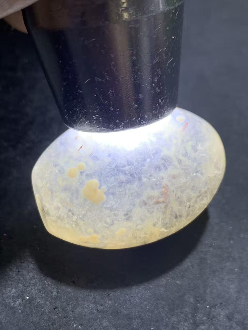 精美满冰飘糖心料战国红玛瑙随形桶珠一颗