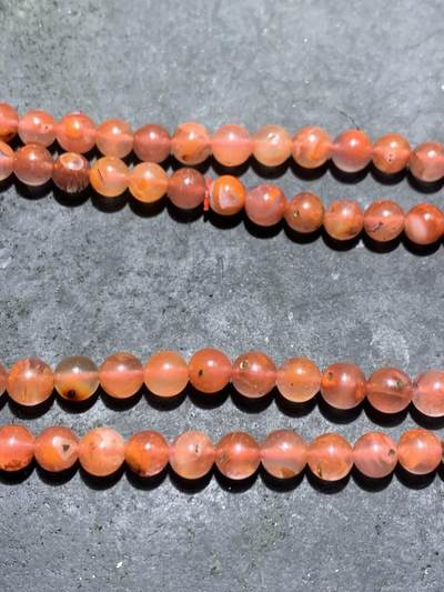 川料冻料飘红南红玛瑙多圈手串一条， 川料冻料飘红南红玛瑙多圈手串一条，