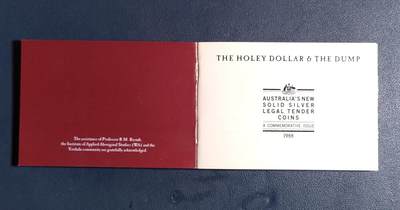 原装册带介绍 英属澳大利亚 1988年 25分、1元 精制子母银币 原装册带介绍 英属澳大利亚 1988年 25分、1元 精制子母银币