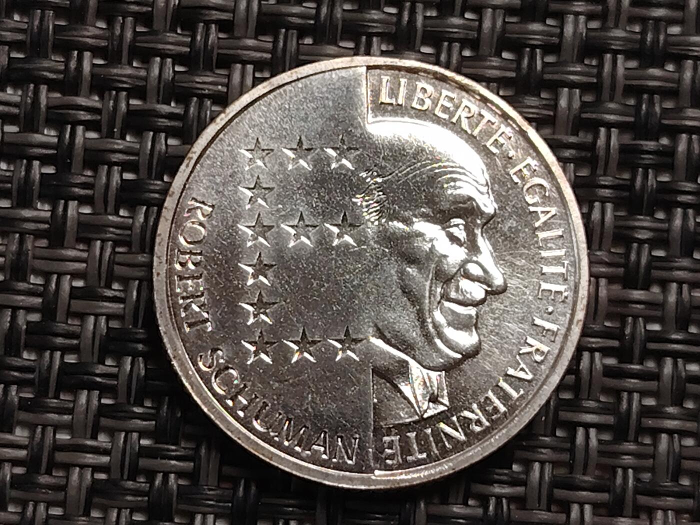 布加迪🐬～世界钱币(上海)🌾第 277 期 /  各国套币和散币 法国🇫🇷