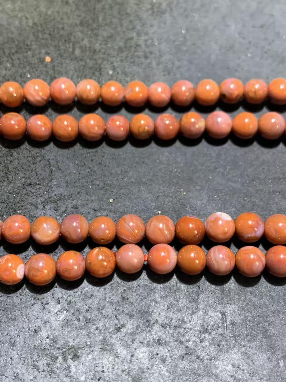 川料南红玛瑙多圈手串一条，，