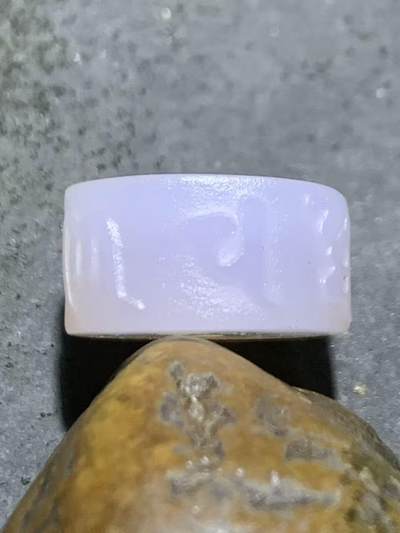 精美蒙料冻料战国红玛瑙手工雕刻六字箴言墩子一颗 - 精美蒙料冻料战国红玛瑙手工雕刻六字箴言墩子一颗