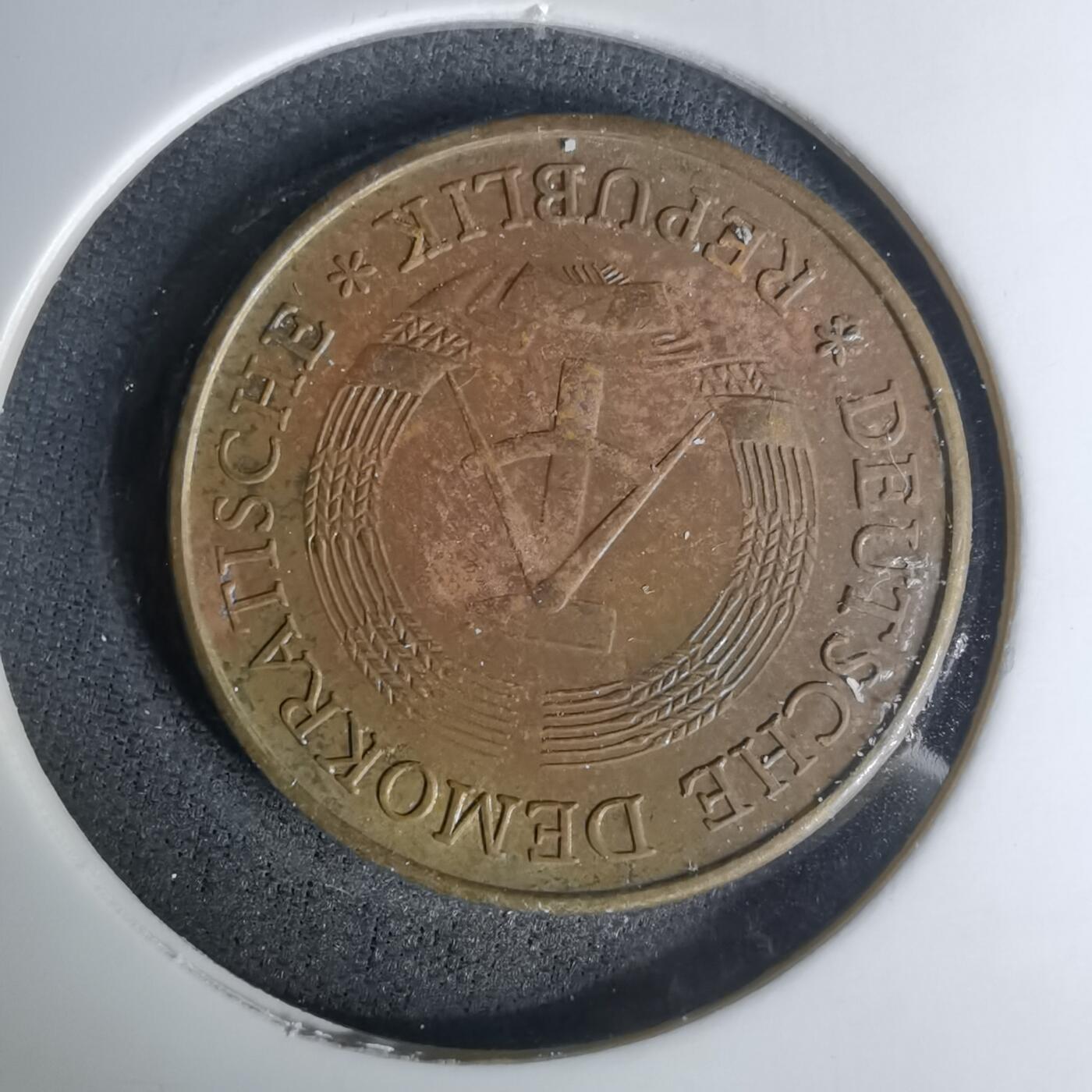 沼泽如烟--第1004场 东德1983年20