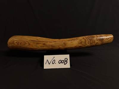 零元拍：NO.8终于在节前收到这批送出去加工的海南黄花梨随型把玩棍横财，这也许就是玩木头的乐趣吧，每一个花纹都独一无二，是自然与匠心的完美邂逅。 它保留了木材最本真的曲线，每一处起伏都像是时光在木头上留下的指纹。尺寸：453/37/80MM - 零元拍：NO.8终于在节前收到这批送出去加工的海南黄花梨随型把玩棍横财，这也许就是玩木头的乐趣吧，每一个花纹都独一无二，是自然与匠心的完美邂逅。 它保留了木材最本真的曲线，每一处起伏都像是时光在木头上留下的指纹。尺寸：453/37/80MM