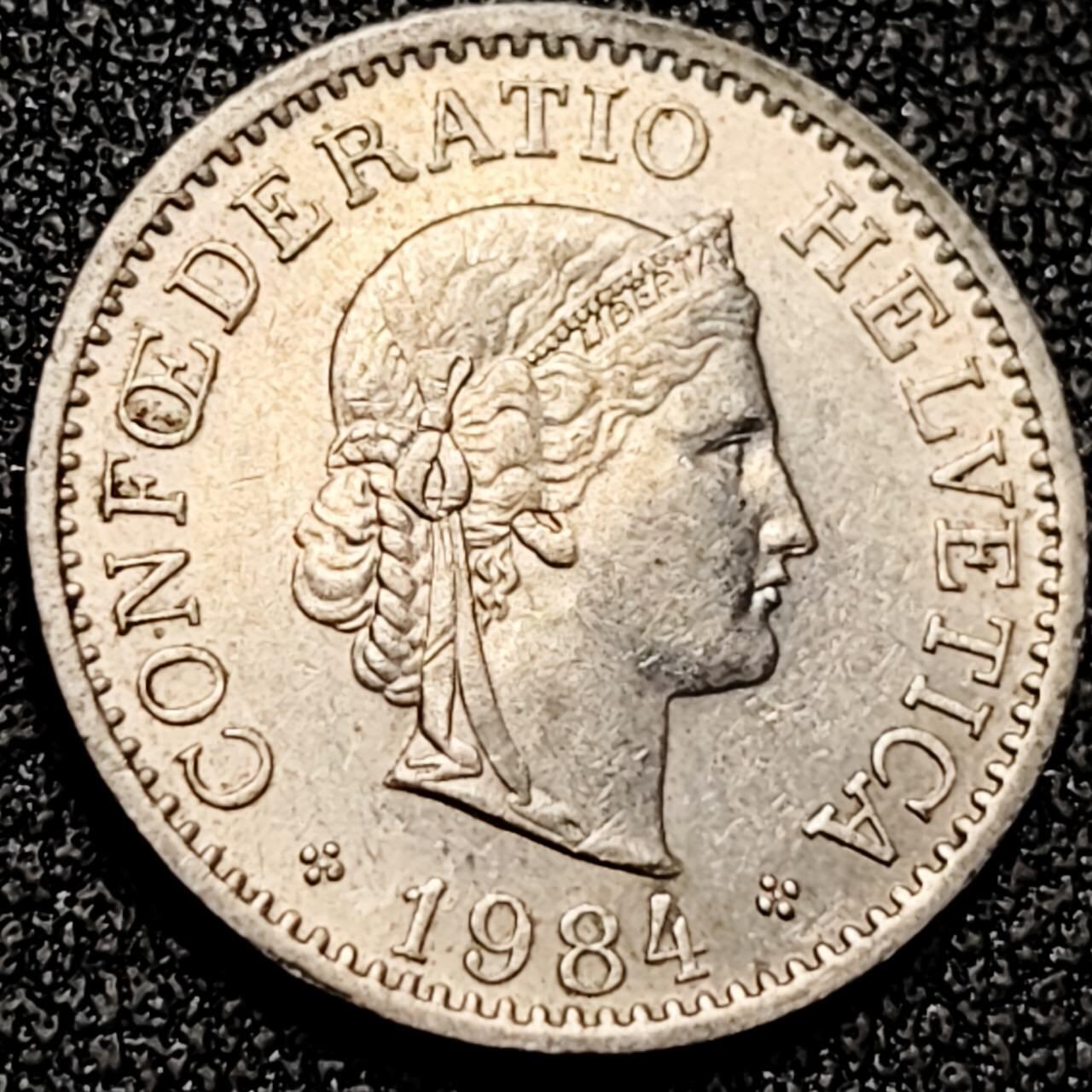 泉币菌-第199场- 新年快乐 新年第7场 本场拍品多 请提前出价 。