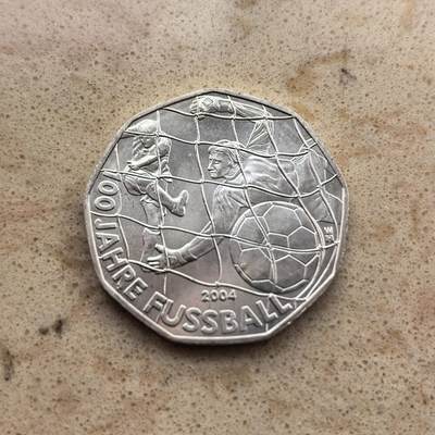 道一币馆币章第一百六十七场 - 奥地利2004年足球运动百年5欧元银币  10g 800s
