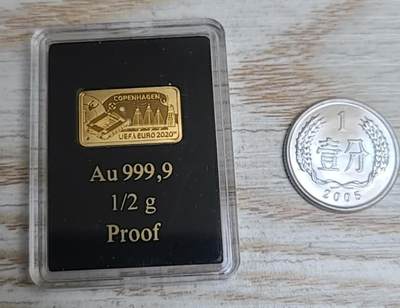 【币将精彩】世界钱币拍卖（2026-3-18） - 直布罗陀2020年欧洲杯哥本哈根0.5克方形金币9999纯金
