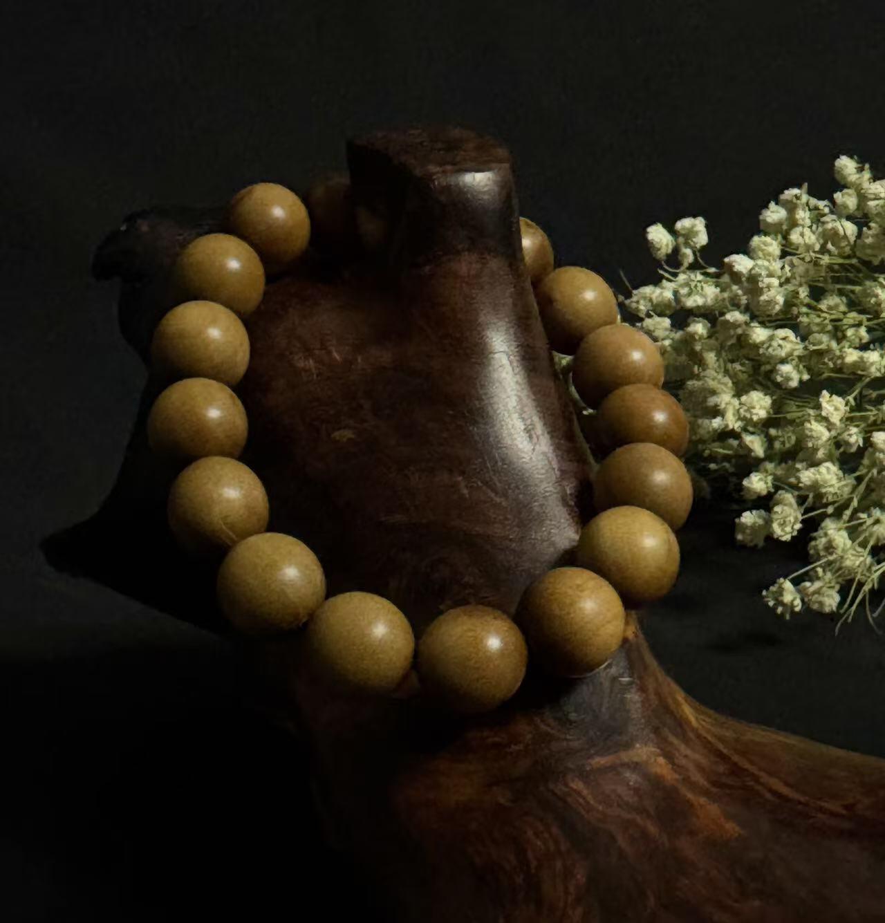 零元拍：正区印度迈索尔老山檀手串 12MM 