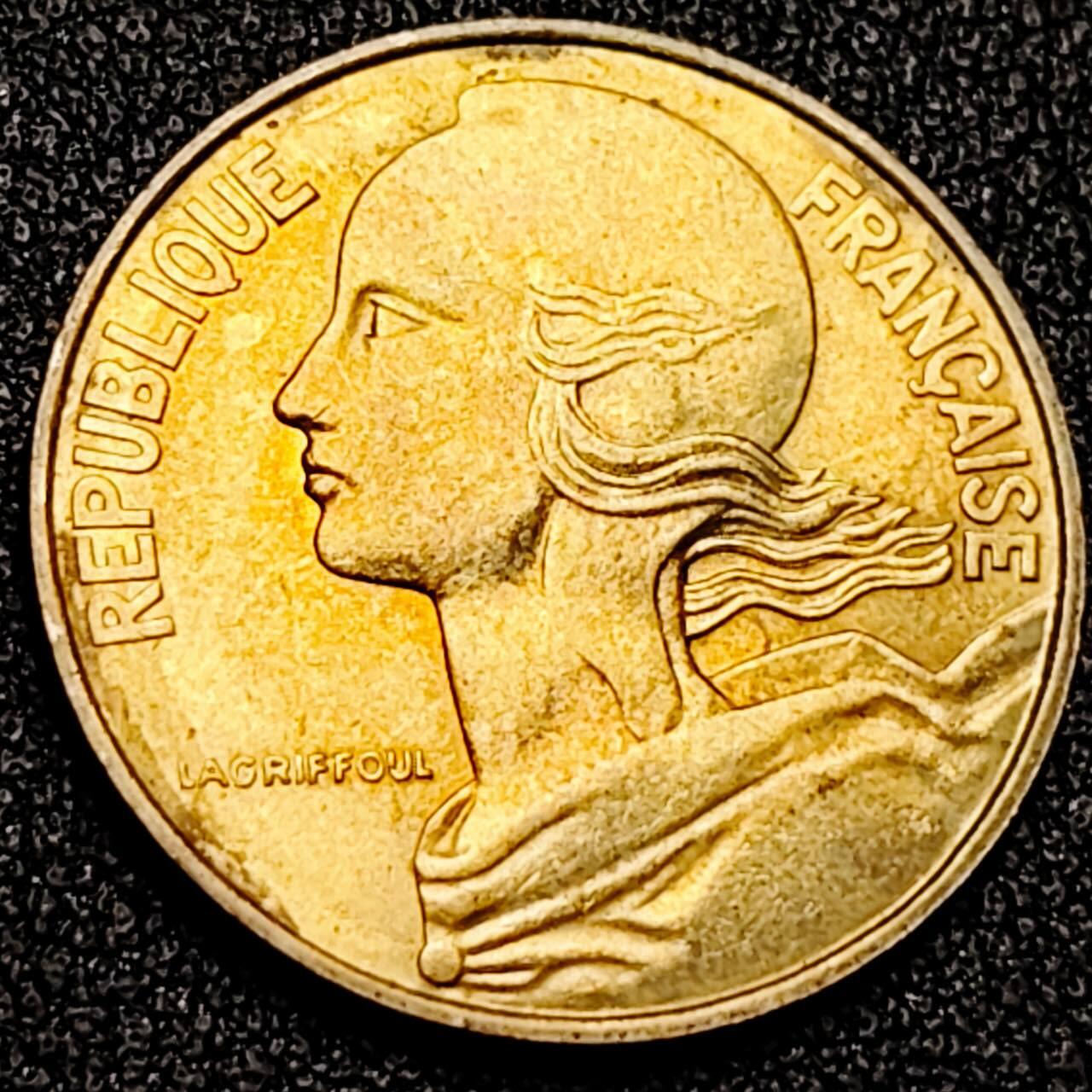 泉币菌-第199场- 新年快乐 新年第7场 本场拍品多 请提前出价 。