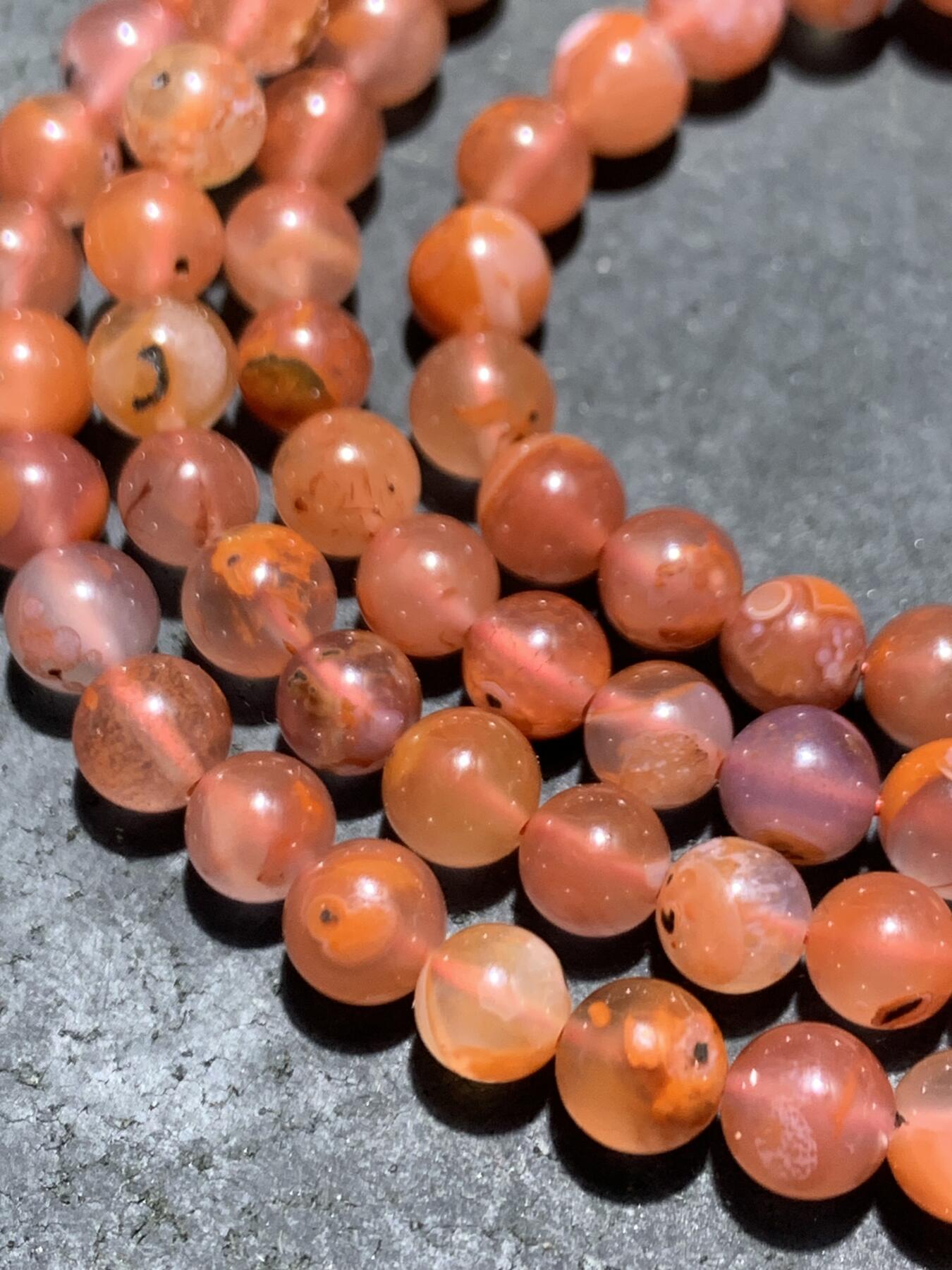 川料冻料飘红南红玛瑙多圈手串一条，