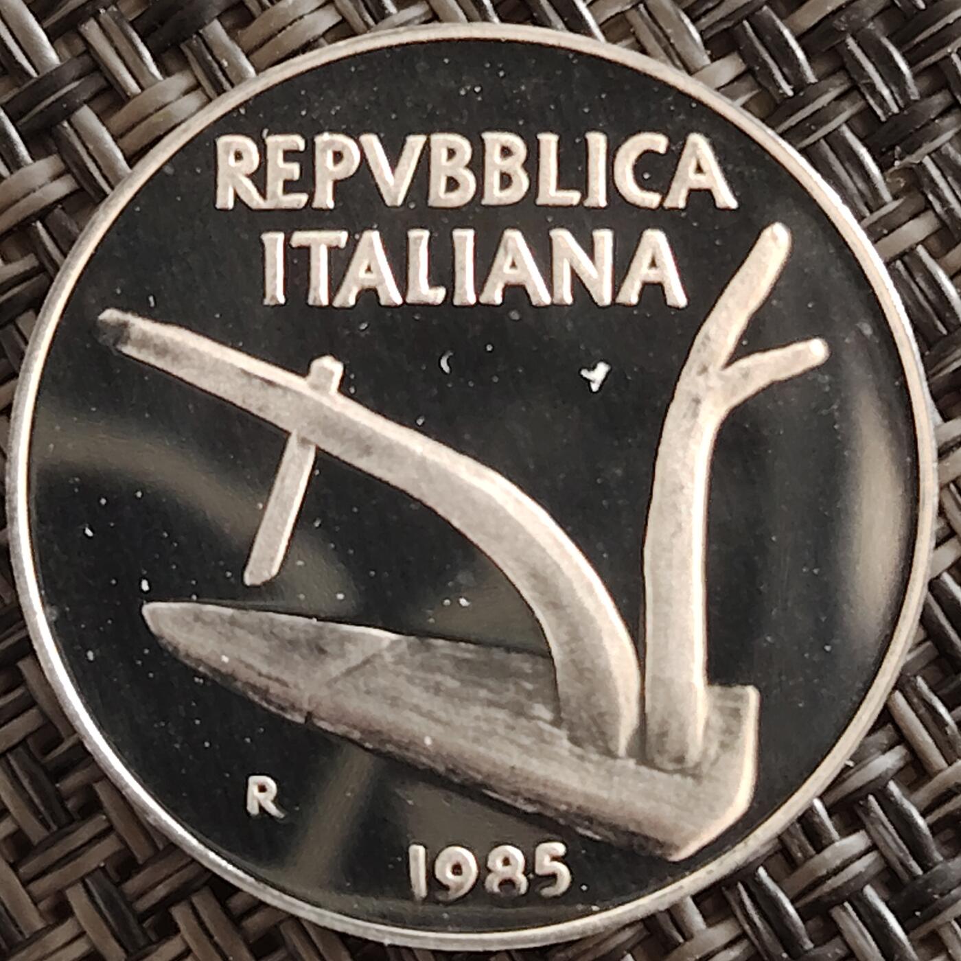 布加迪🐬～世界钱币(上海)🌾第 276 期 /  各国套币和散币