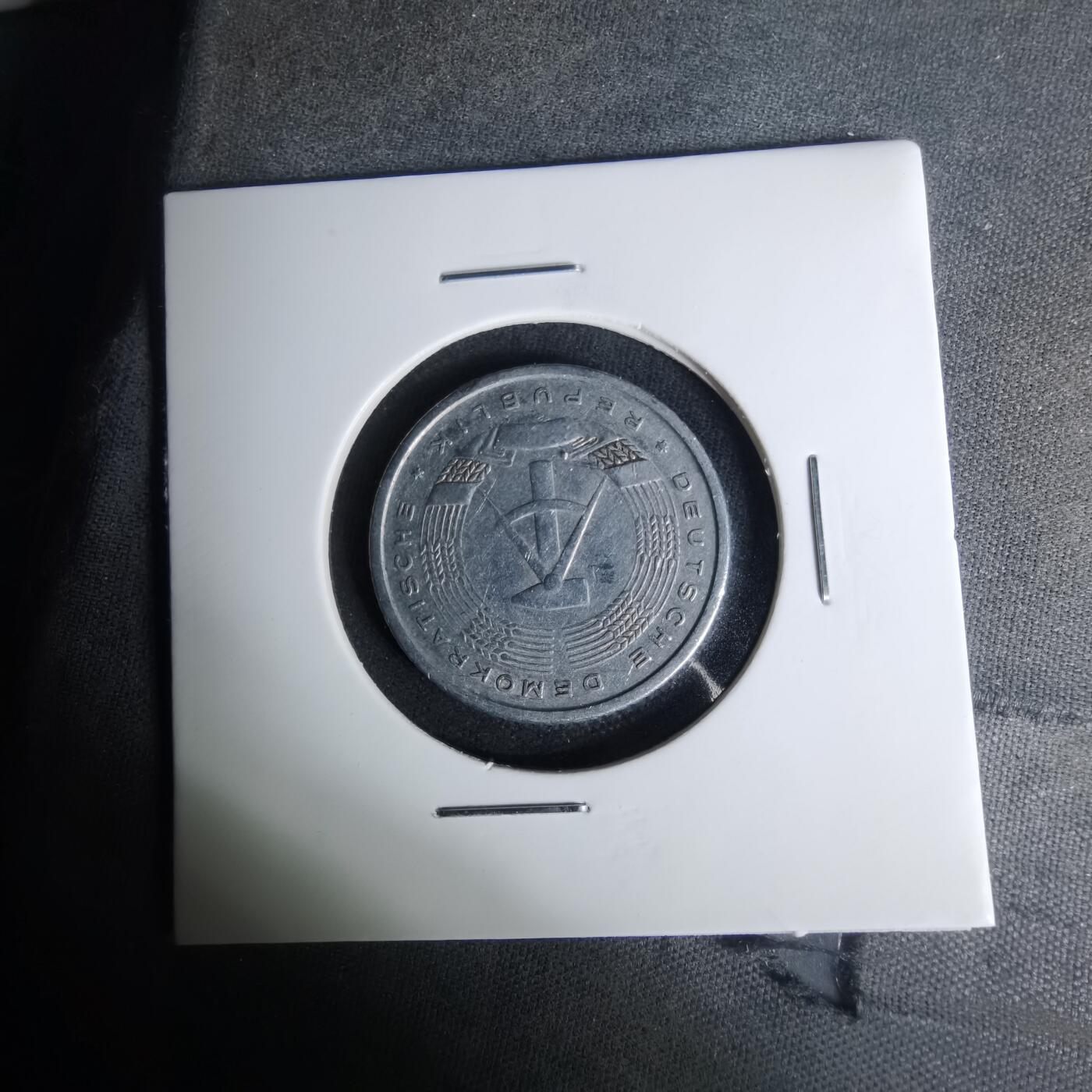 沼泽如烟--第1004场 东德1958年50芬尼