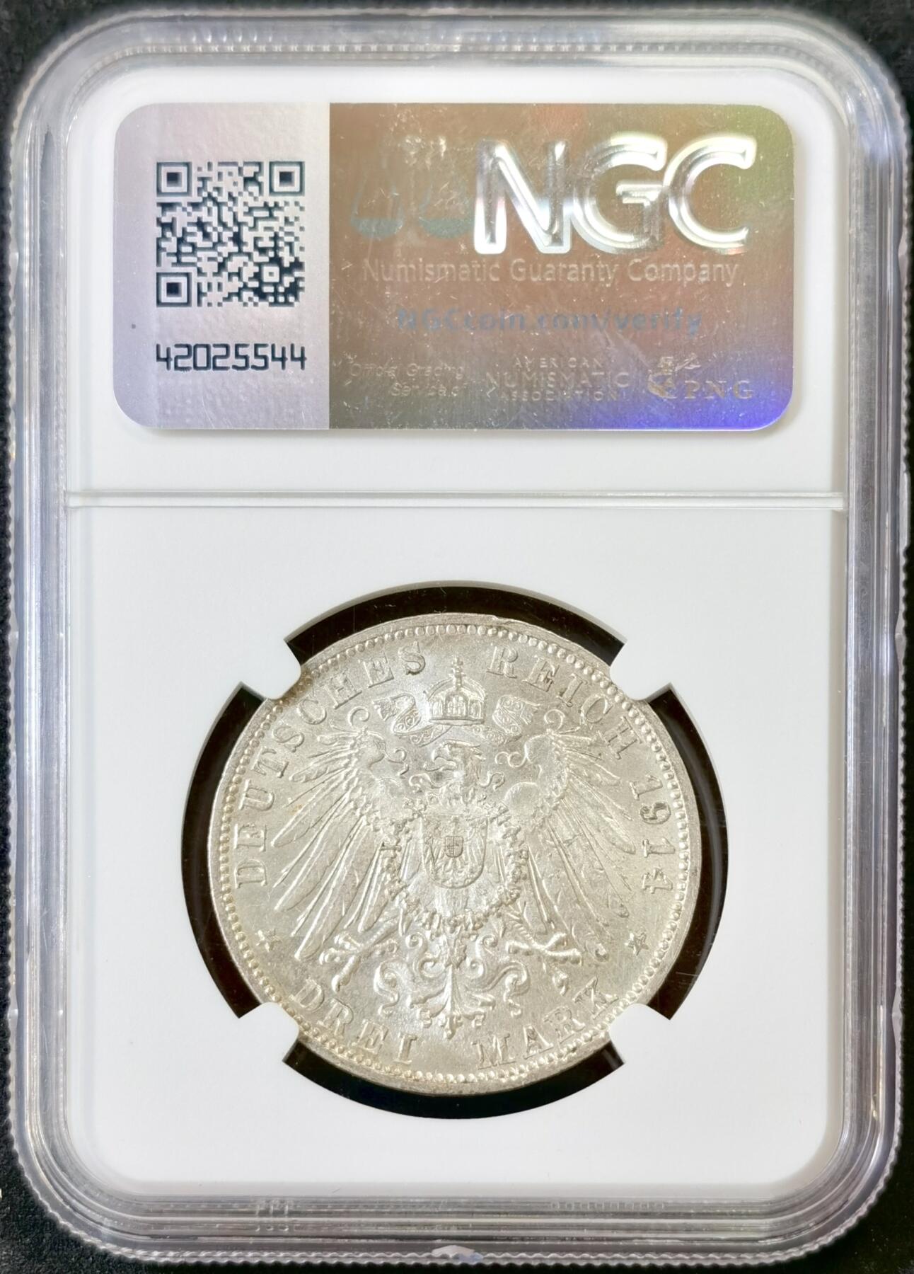 甄臻铺-世界币章拍卖（第52期），甄品场拍品征集中，送拍享返佣金等优惠多多