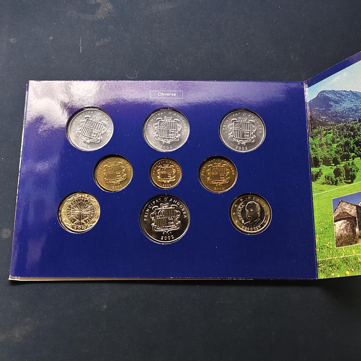 【全场包邮】纯粹捡漏拍506场-持续更新中 安道尔2002年官方套币-含法国西班牙分享当年流通1欧元版本