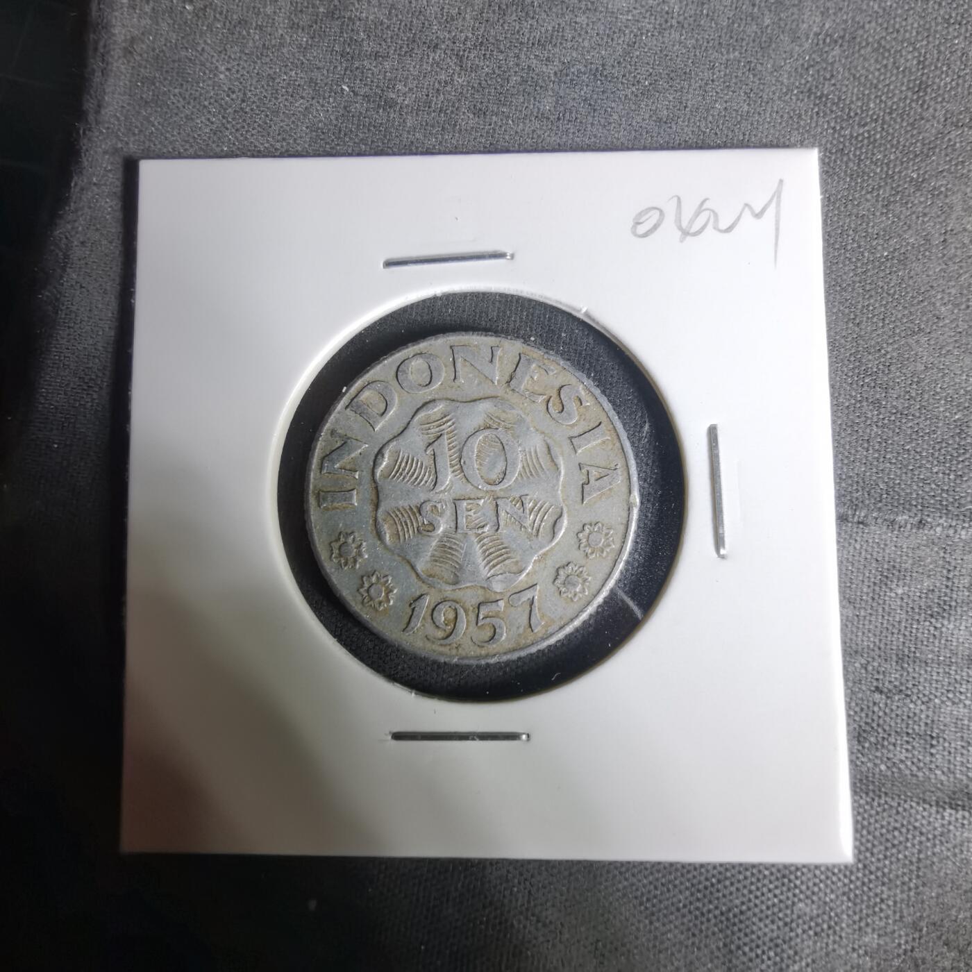 沼泽如烟--第1004场 印度尼西亚1957年十分