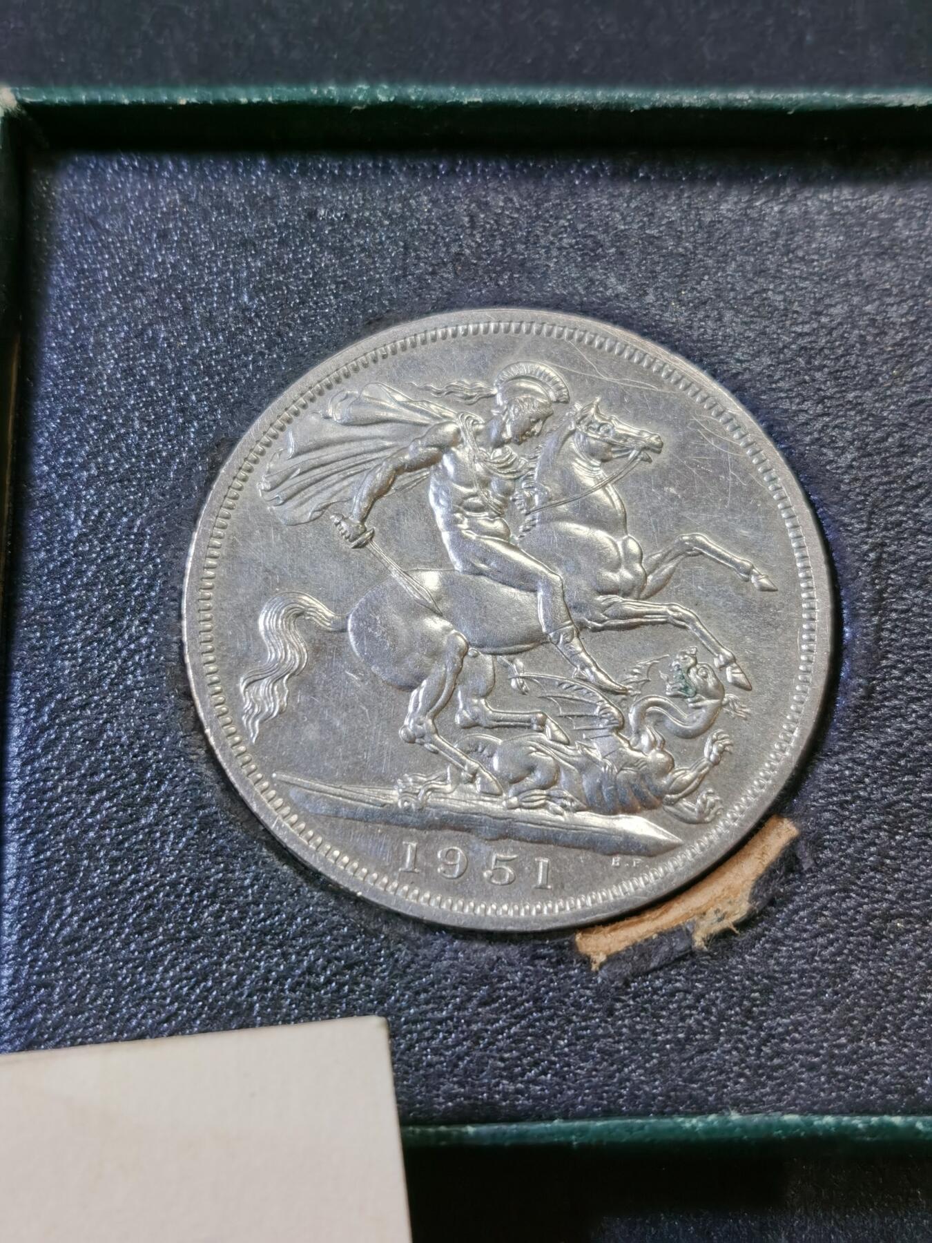 甄臻铺-世界币章拍卖（第52期），甄品场拍品征集中，送拍享返佣金等优惠多多 1951年乔治六世镍马剑，最后的马剑，盒证全