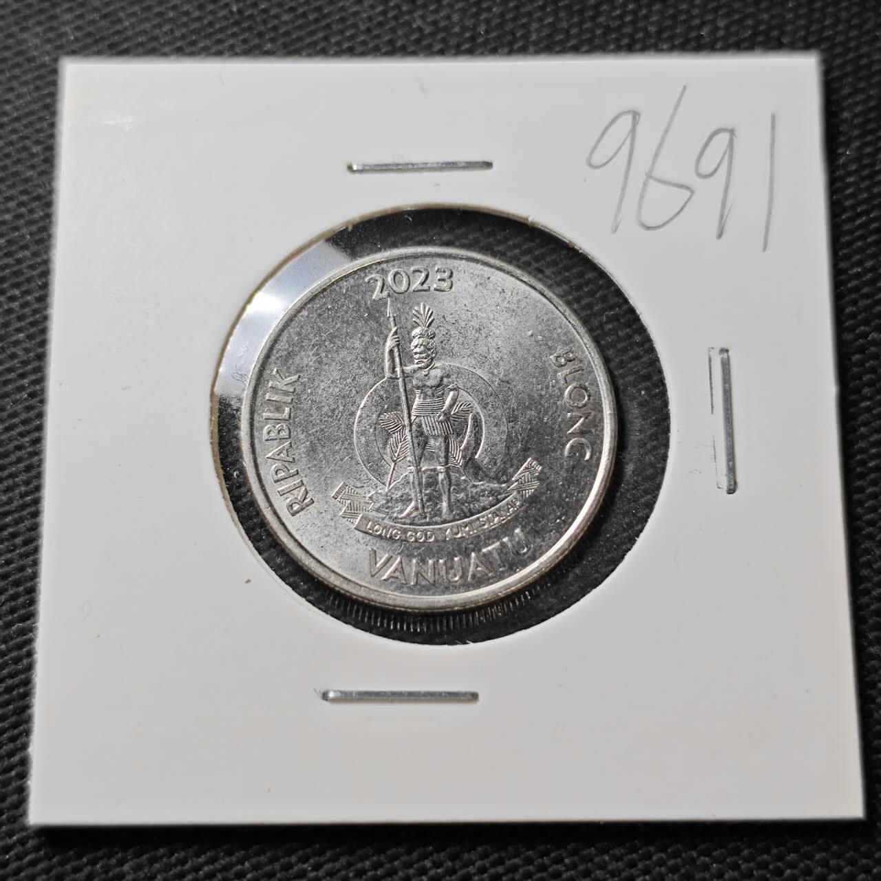 KK钱币收藏小铺  第396期  2月预留时间 周末发货  瓦努阿图20瓦图