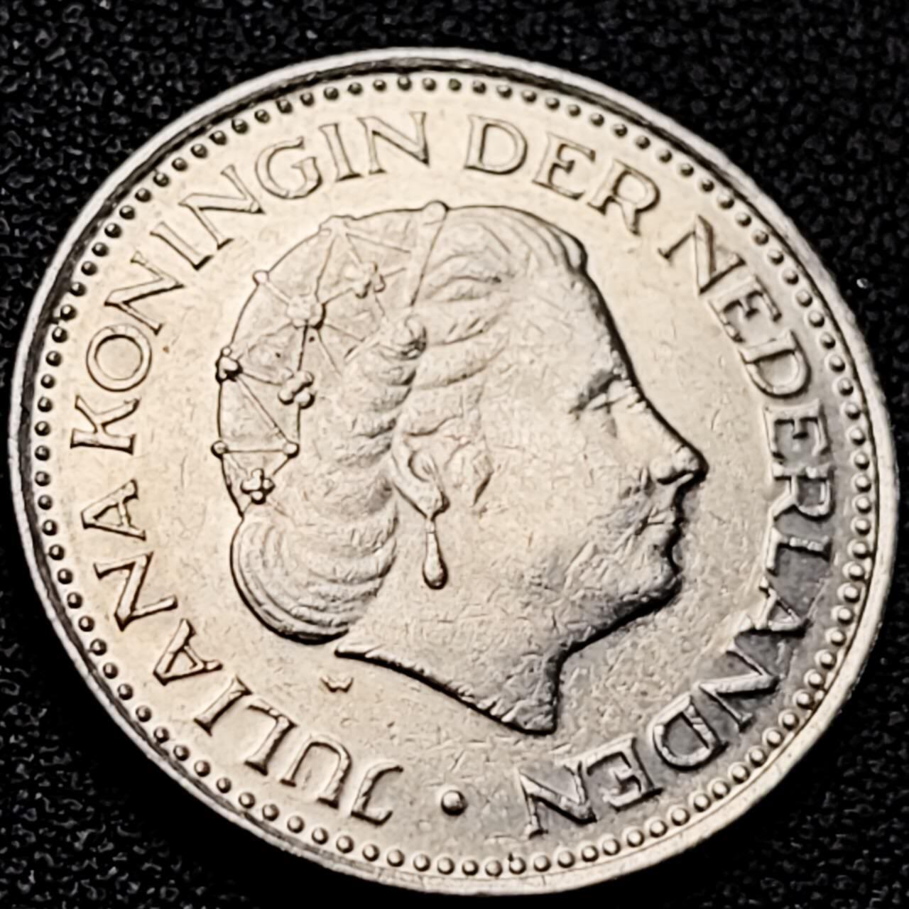 泉币菌-第200场- 新年快乐 新年第8场 本场拍品多 请提前出价（正月十五统一发货） 。