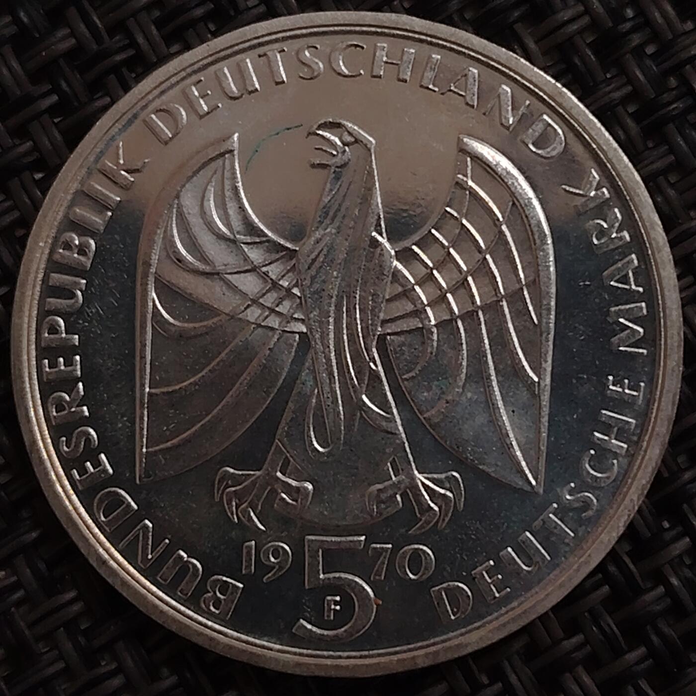 布加迪🐬～世界钱币(上海)🌾第 277 期 /  各国套币和散币 德国🇩🇪