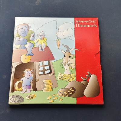 【全场包邮】纯粹捡漏拍506场-持续更新中 - 丹麦2011年新生诞生官方卡册装童趣套币-含童趣纪念章