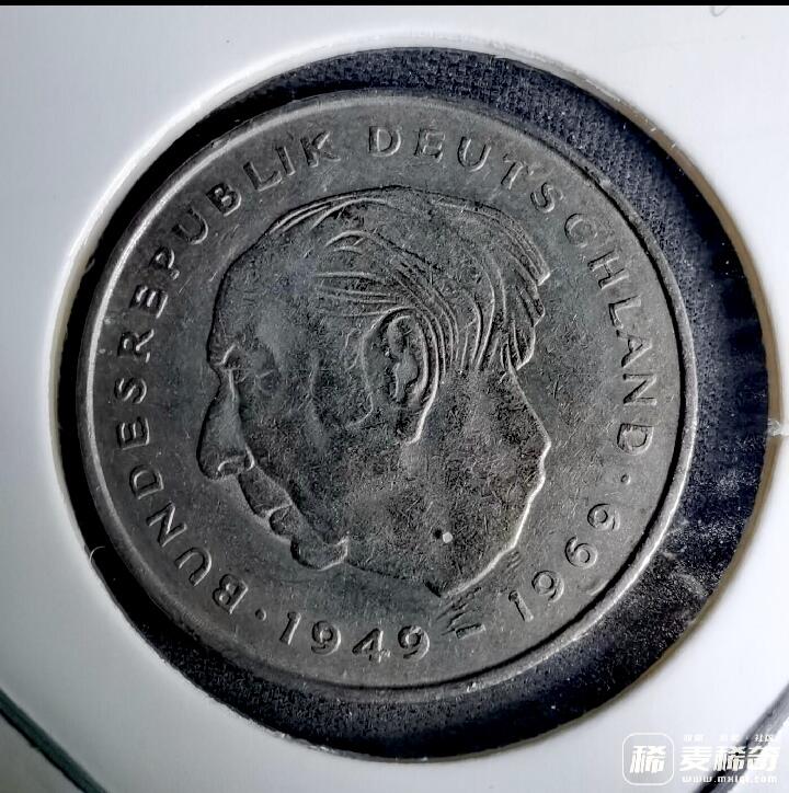 联邦德国1970年首任总统豪斯头像2马克原光靓品纪念币