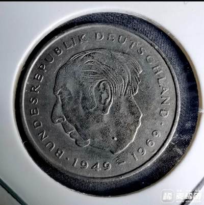 联邦德国1970年首任总统豪斯头像2马克原光靓品纪念币 - 联邦德国1970年首任总统豪斯头像2马克原光靓品纪念币