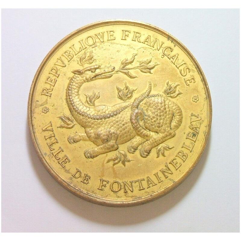 法国1900年前后 欧洲喷火龙+女神高浮雕精制大镀金章 50MM厚5MM