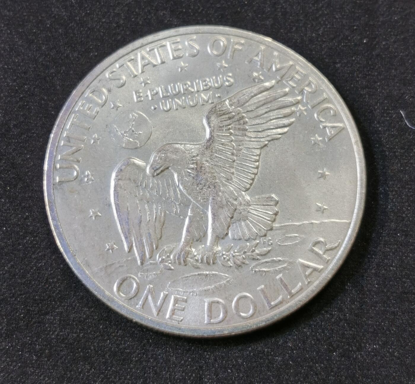 甄臻铺-世界币章拍卖（第52期），甄品场拍品征集中，送拍享返佣金等优惠多多