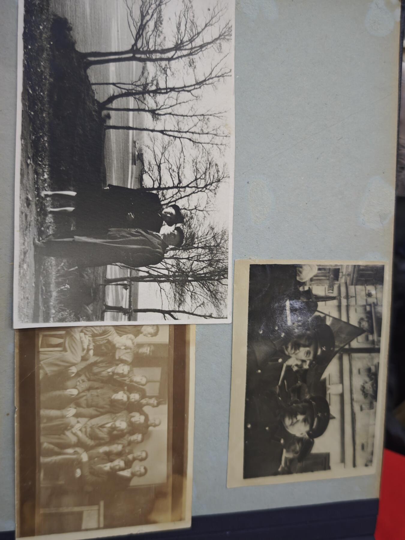 橙子收藏第四期 一本完整保存的苏联海军上校（一级舰长）个人纪念相册(78张)，时间跨度约为20世纪30年代至50年代，是记录一位苏联海军军官从二战到冷战初期军旅生涯与家庭生活的一手实物史料。