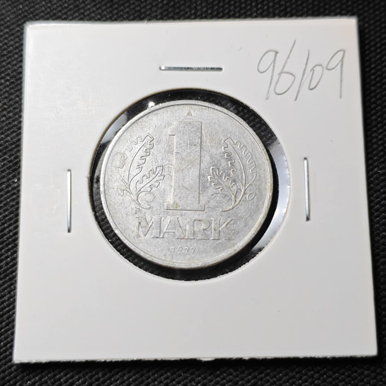 KK钱币收藏小铺  第396期  2月预留时间 周末发货  1977东德1马克