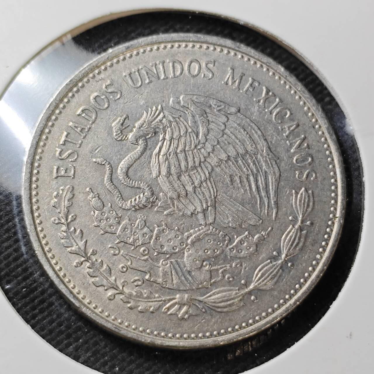 KK钱币收藏小铺  第396期  2月预留时间 周末发货  1988墨西哥5000比索纪念币