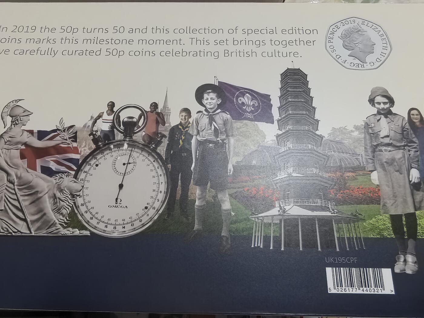 长老汇马年精选第五场拍卖 2019英国50便士发行50周年5枚精制加厚银币套装，文化版，钢琴烤漆木盒，1220套，含稀缺的邱园中国塔50便士，灵感来自于南京大报恩寺塔