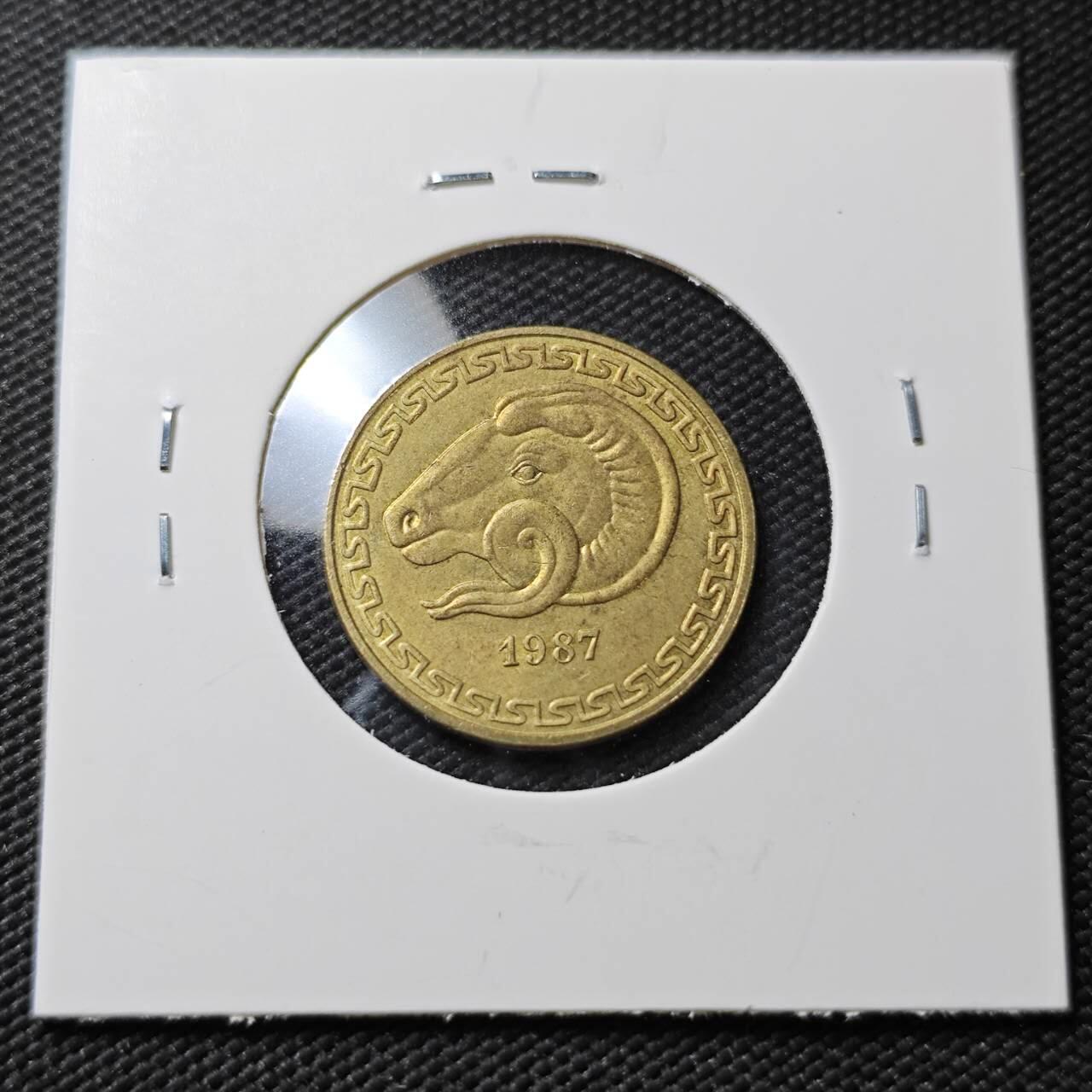 KK钱币收藏小铺  第396期  2月预留时间 周末发货  1987阿尔及利亚20分纪念币