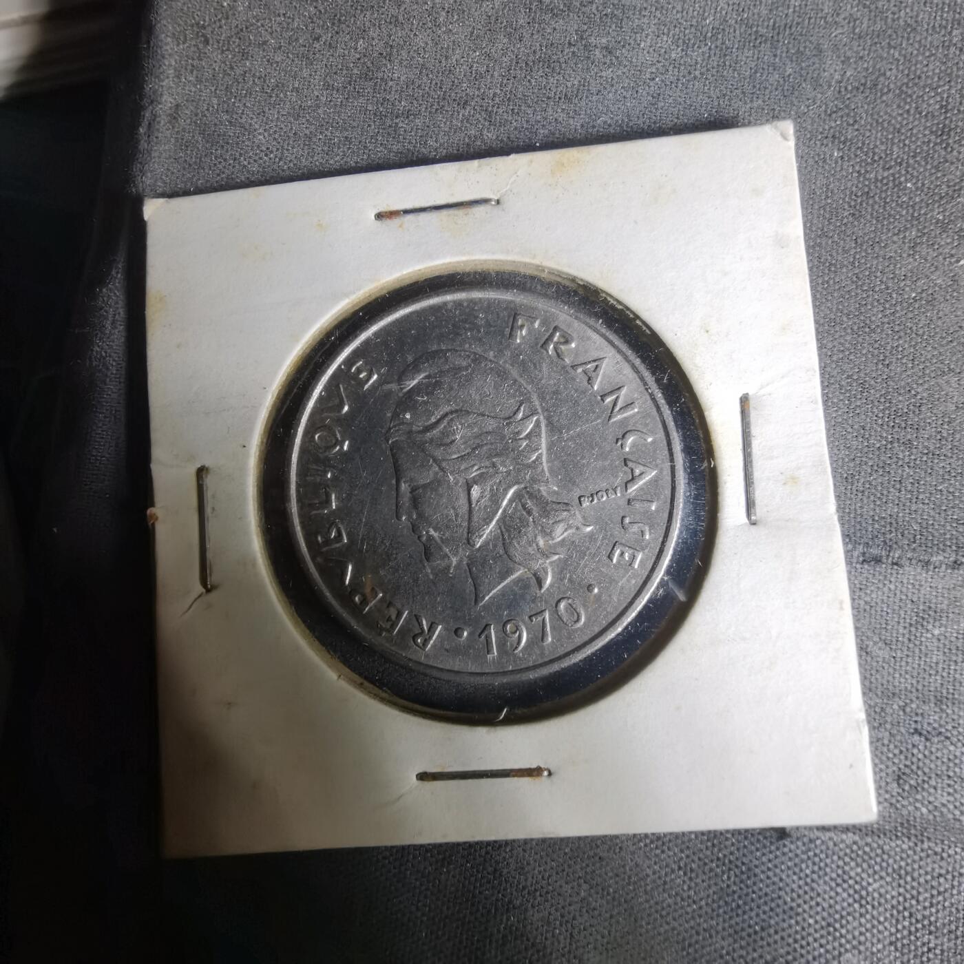 沼泽如烟--第1004场 法属新赫布里底1975年20法郎