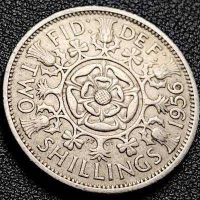 泉币菌-第200场- 新年快乐 新年第8场 本场拍品多 请提前出价（正月十五统一发货） - 英国早期1956年2先令老镍币 伊丽莎白二世青年女王头像 28.3MM