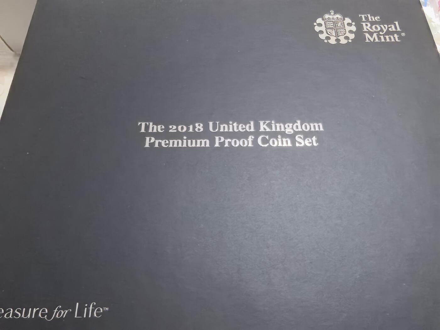 长老汇马年精选第五场拍卖 2018英国14枚精制币豪华套装，盒证全，实木盒，5000套