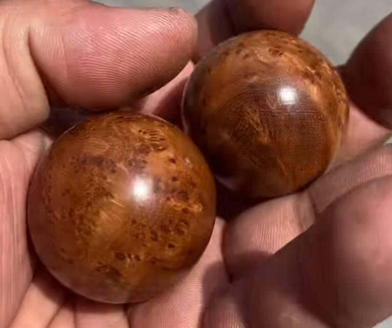 精品麻梨疙瘩健身球