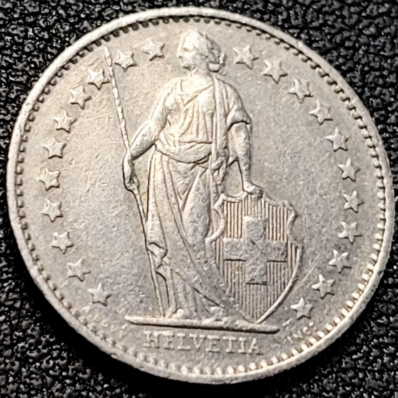 泉币菌-第200场- 新年快乐 新年第8场 本场拍品多 请提前出价（正月十五统一发货） 。