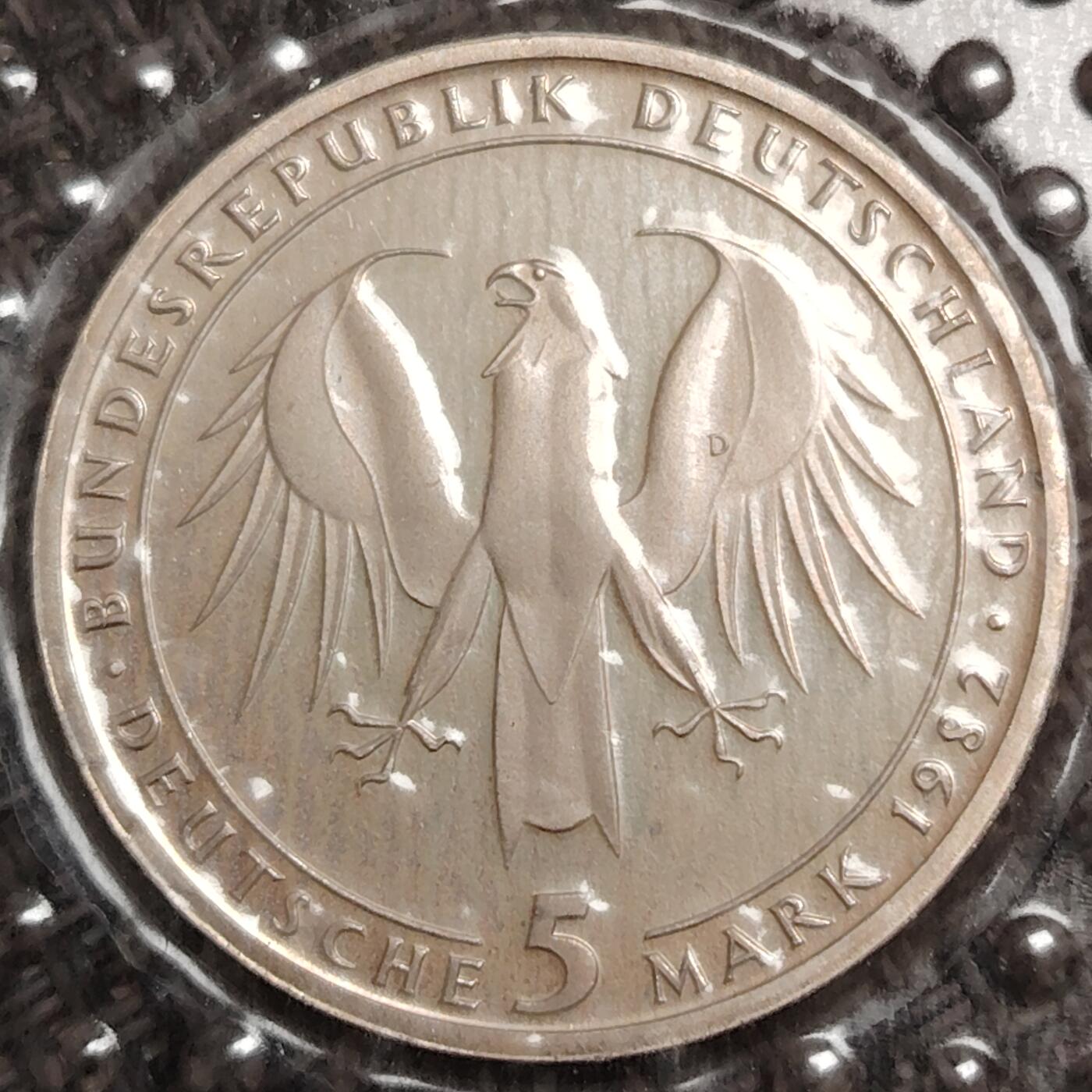 布加迪🐬～世界钱币(上海)🌾第 277 期 /  各国套币和散币 德国🇩🇪