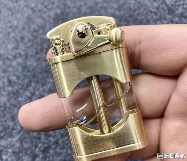 大容量透明仓摇臂煤油打火机