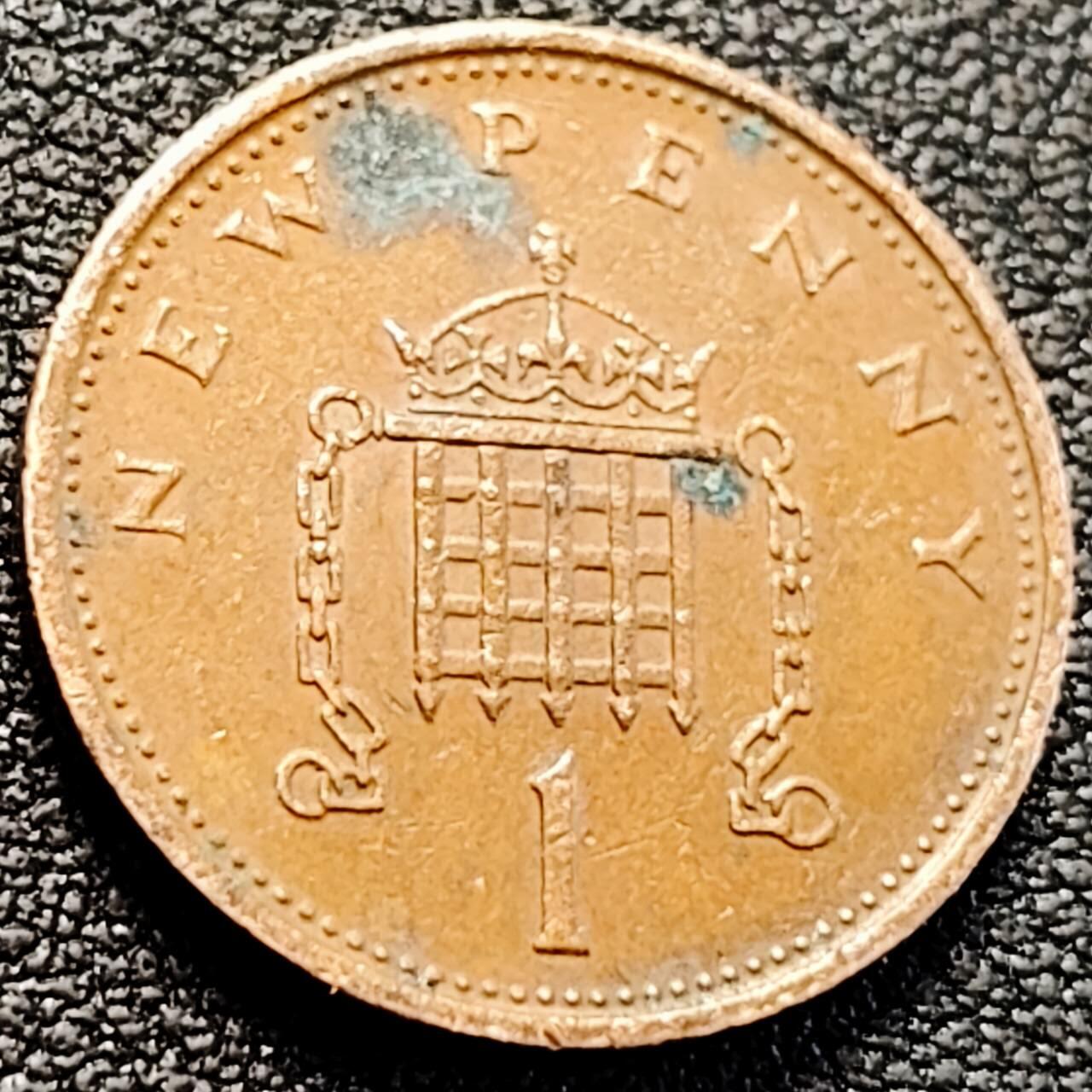 泉币菌-第200场- 新年快乐 新年第8场 本场拍品多 请提前出价（正月十五统一发货） 。